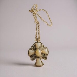 Cross Pendant Necklace Gold Tone Scottish Celtic Cross Jewelry Chain